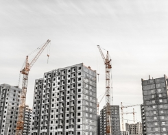 Construtoras americanas enfrentam dificuldades com tarifas e deportações de Trump - Estadão