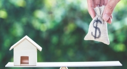 Retirada de dinheiro na poupança pode afetar o custo do crédito imobiliário (UOL)